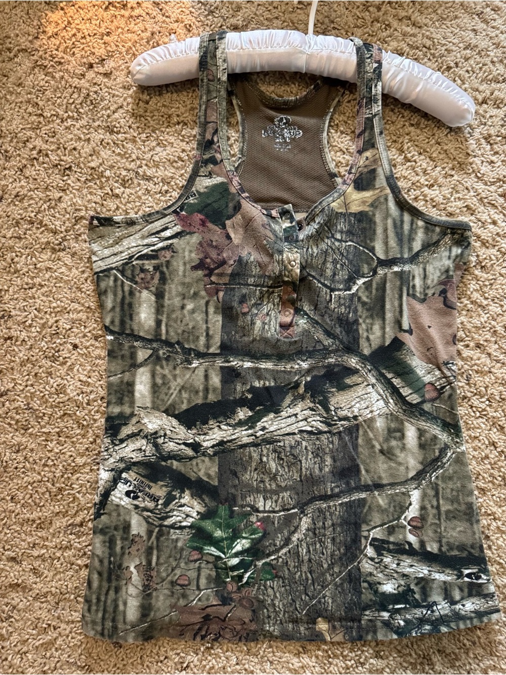Mossy Oak woman’s camo tank